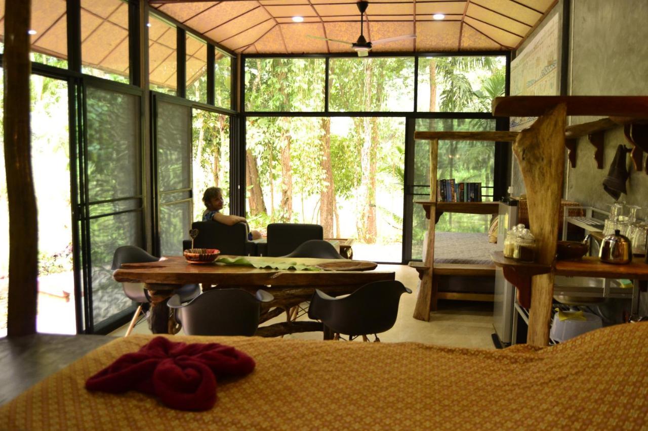 Eco-Logic, Resort For Charity Phato Bagian luar foto