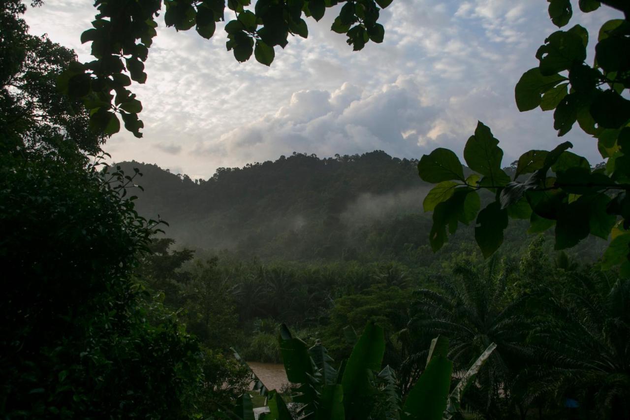 Eco-Logic, Resort For Charity Phato Bagian luar foto